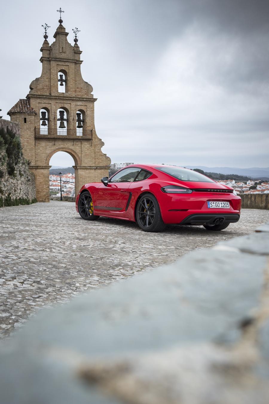  Porsche 718 Cayman T (982C) 2019 года  (WW) (фото 35 из 73)